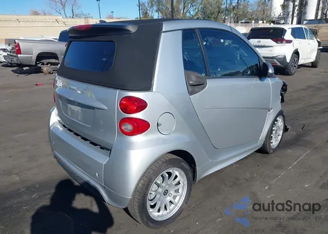 2013 Smart Fortwo Passion from USA, damaged, VIN WMEEK3BA8DK724232